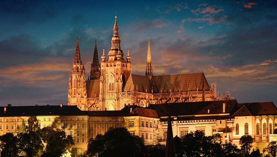 Prague by night puzzle online from photo