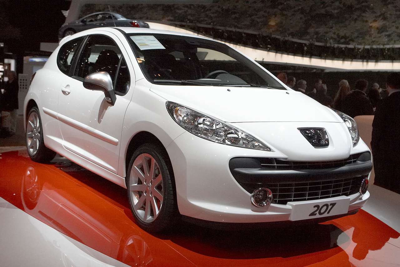 Peugeot 207 онлайн-пазл