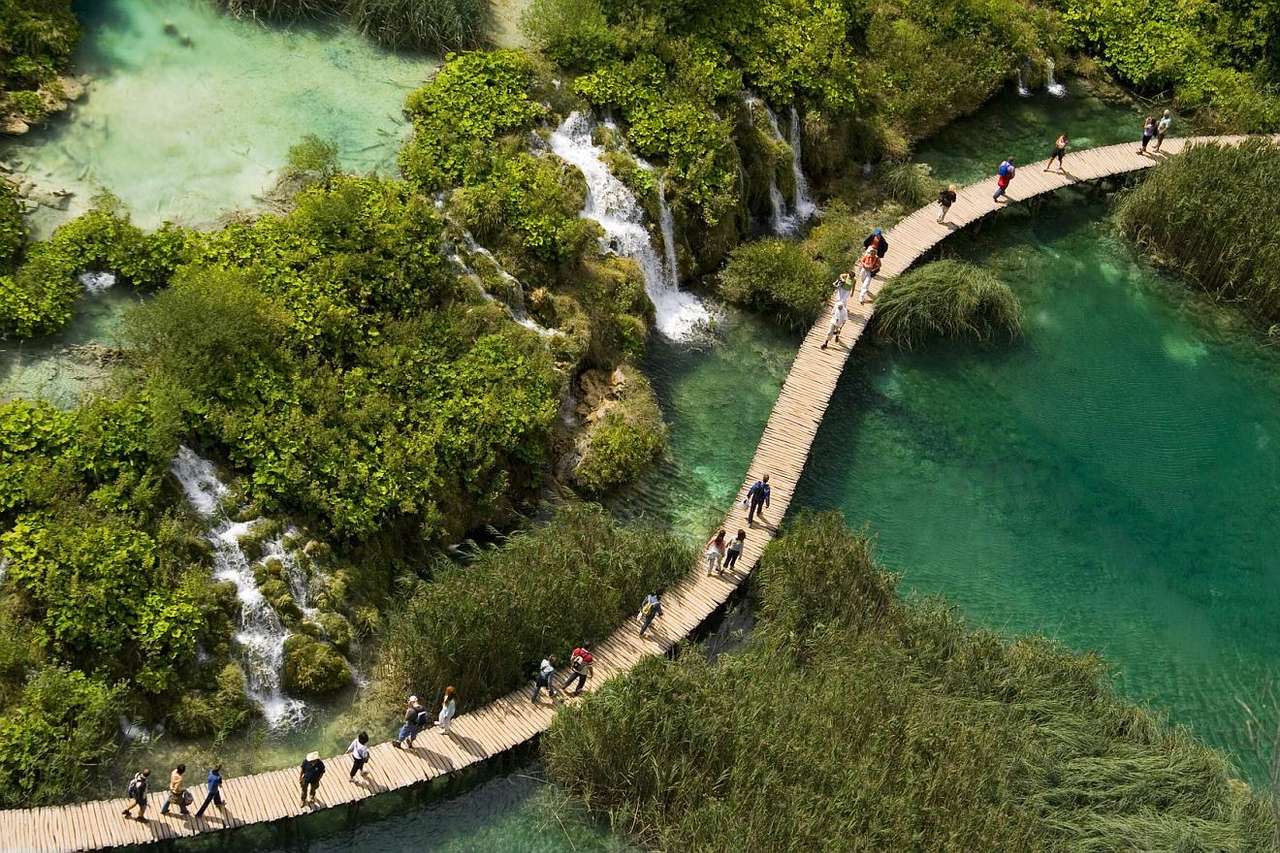 Λίμνες Plitvice (Κροατία) online παζλ