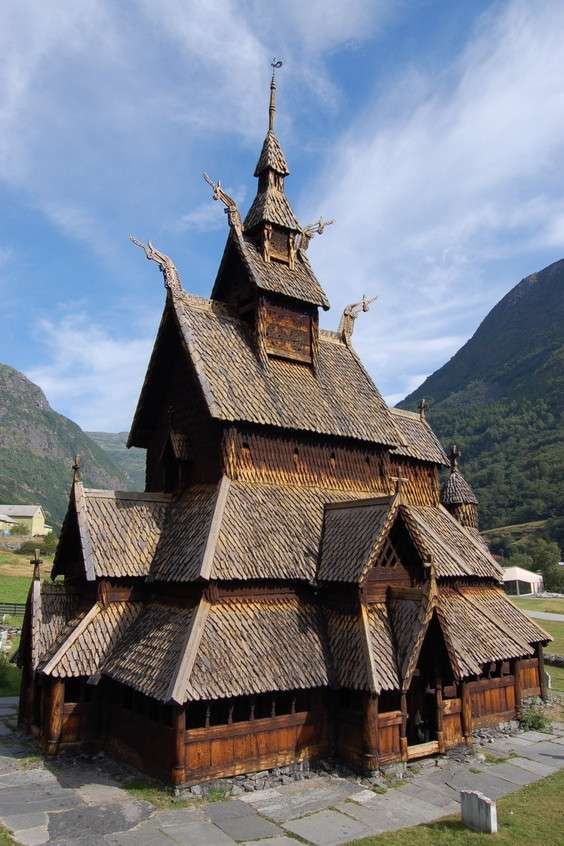 Borgund stave church (Norway) puzzle online from photo