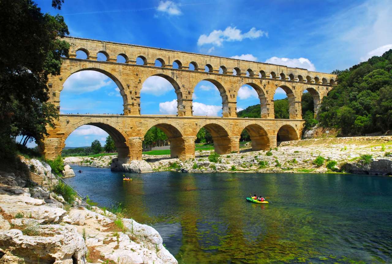 Pont du Gard (Frankrijk) puzzel online van foto