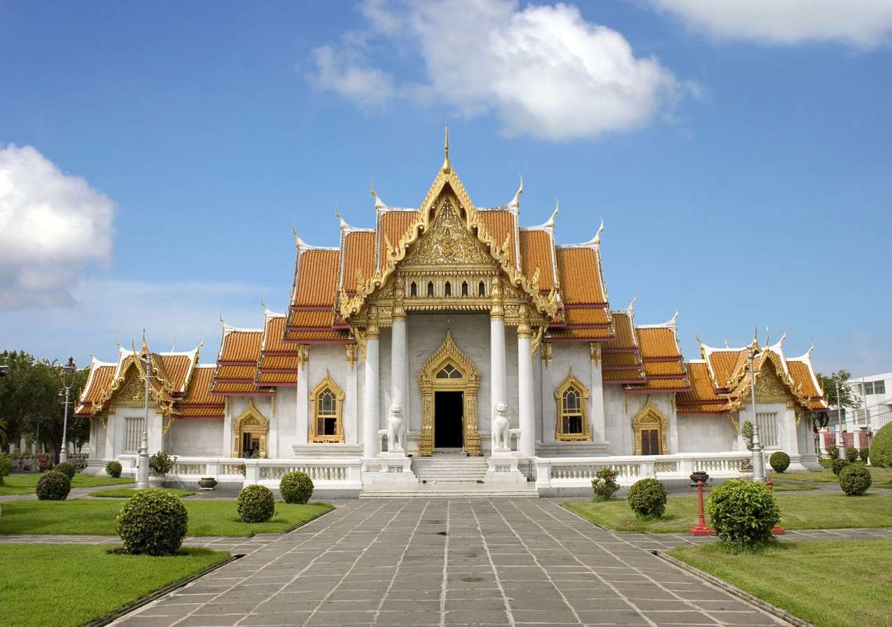 Ο μαρμάρινος ναός στην Μπανγκόκ (Ταϊλάνδη) online παζλ