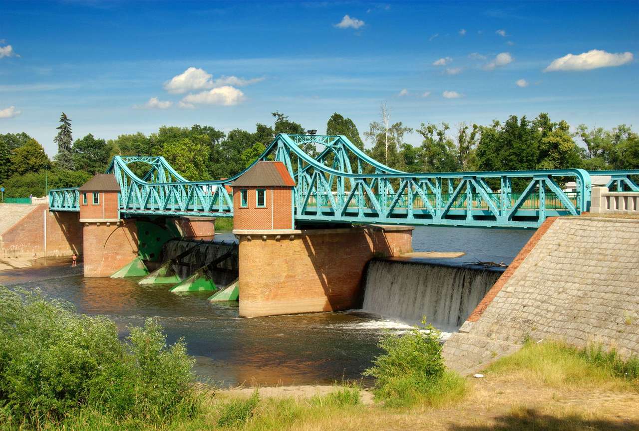 Pont Bartoszowicki à Wroclaw (Pologne) puzzle en ligne