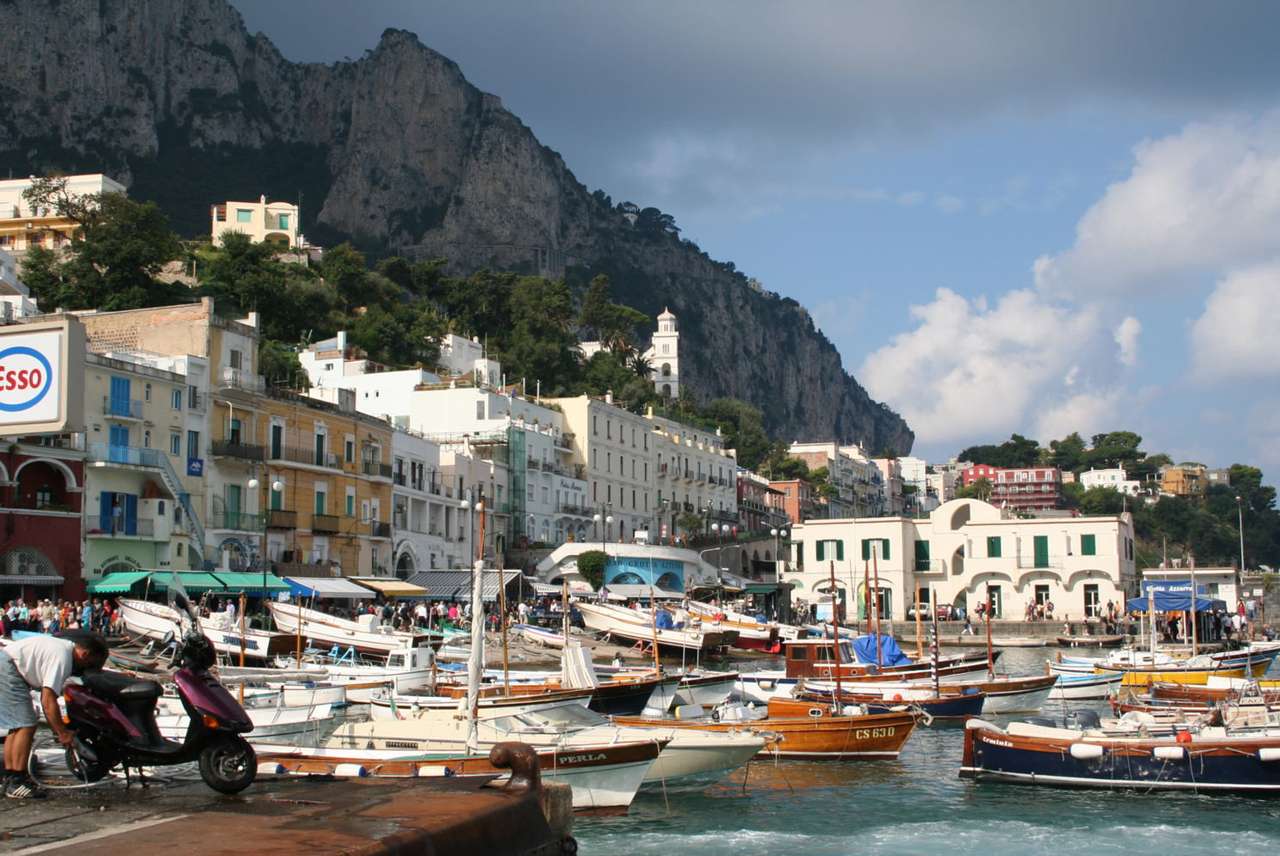 Capri (Italy) puzzle online from photo