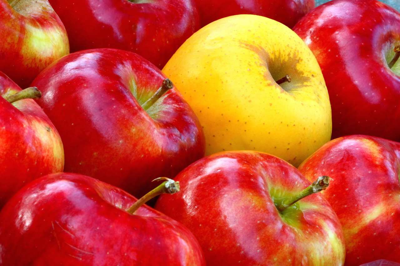 Сочни ябълки онлайн пъзел