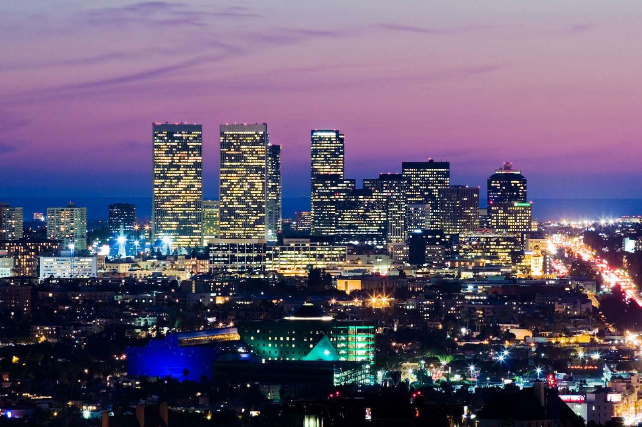 Los Angeles at dusk (USA) online puzzle