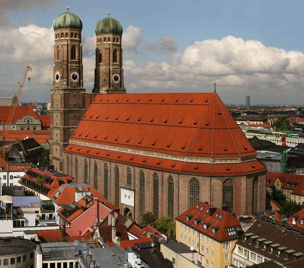 Katedrális Münchenben (Németország) puzzle online fotóról