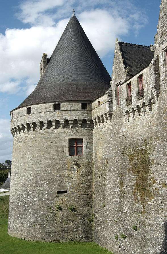 Замъкът Рохан в Елзас (Франция) онлайн пъзел от снимка