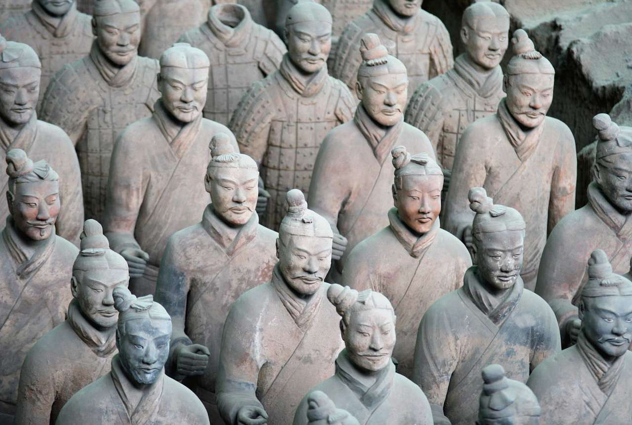 Museum der Terrakotta-Armee des Ersten Kaisers Quin (China) Online-Puzzle vom Foto