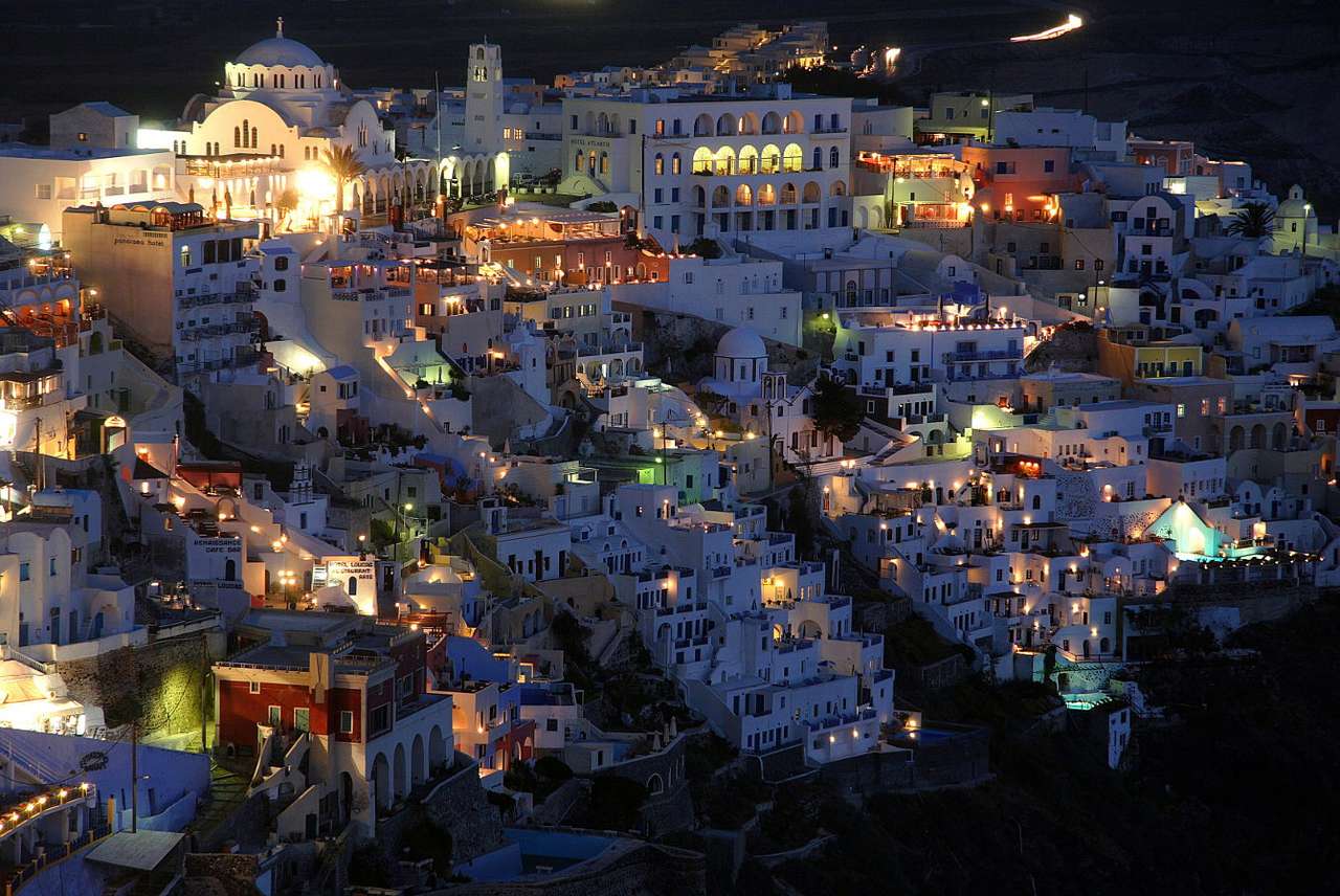 Santorin de nuit (Grèce) puzzle en ligne à partir d'une photo