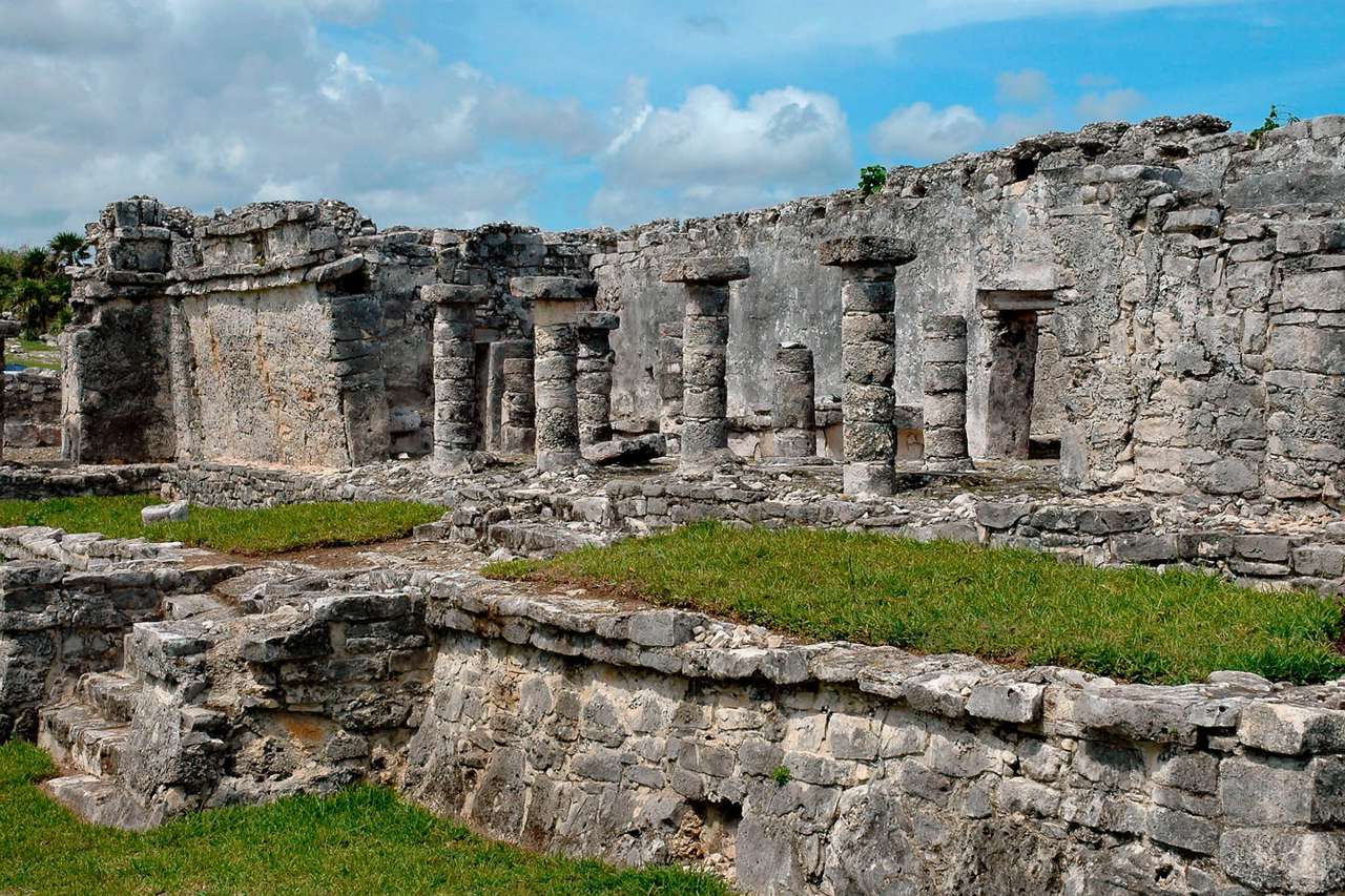 Ruinen der Maya-Stadt in Tulum (Mexiko) Online-Puzzle