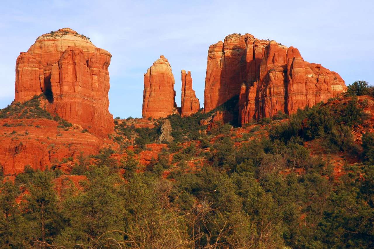 Cathedral Rock Lit by the Setting Sun (USA) puzzle online from photo