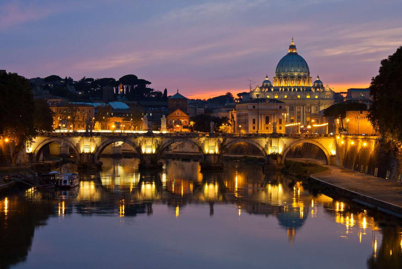 Panorama di Roma dopo il tramonto (Italia) puzzle online