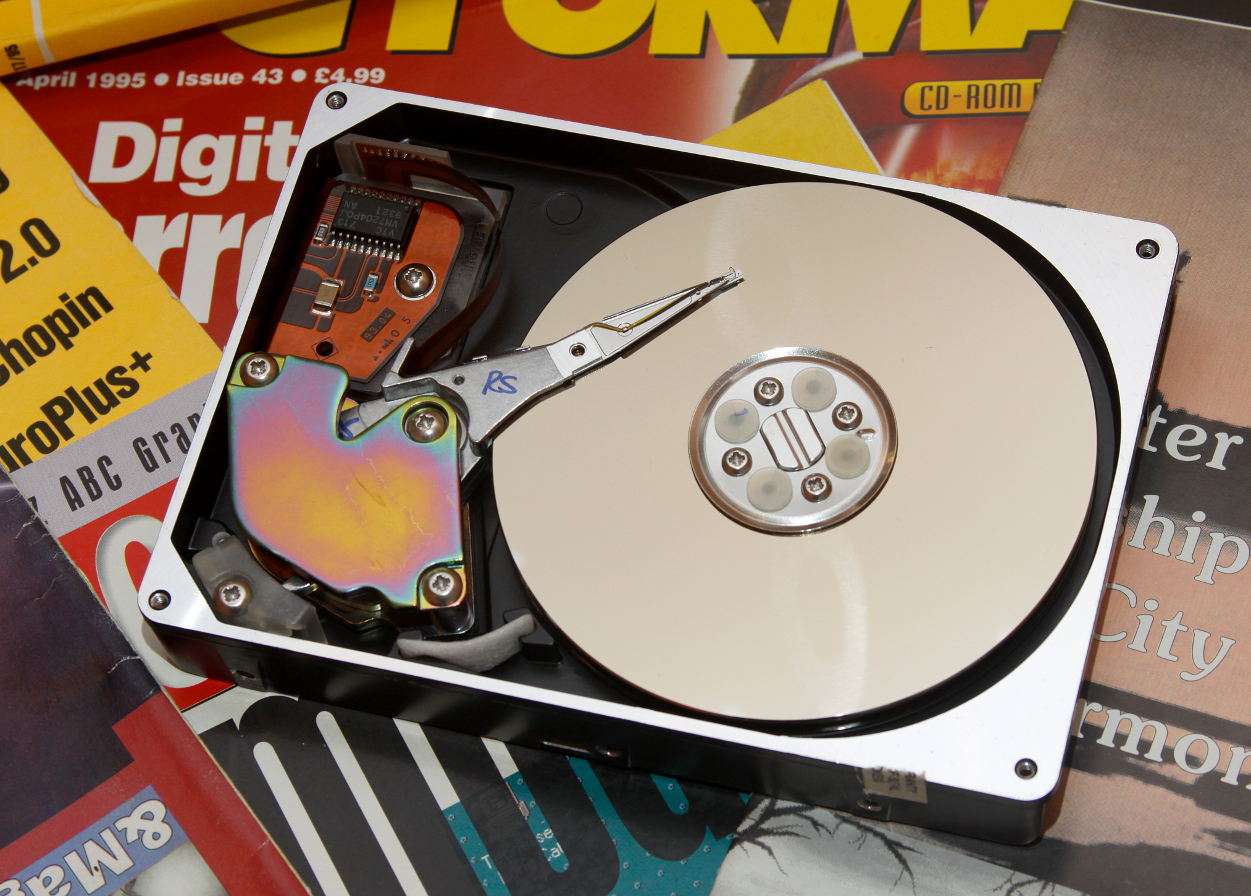 Hard disk drive puzzle online from photo