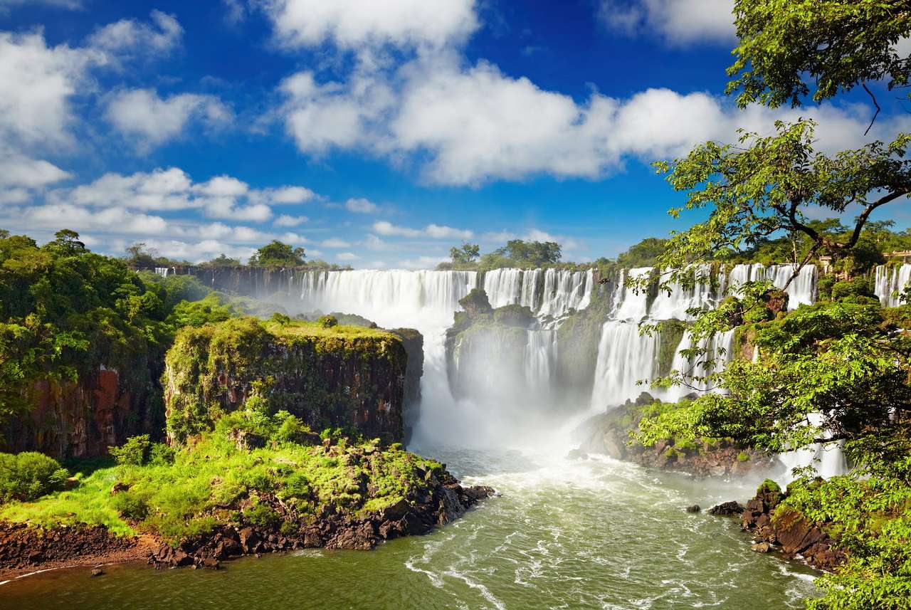 Водопадите Игуасу (Аржентина) онлайн пъзел от снимка