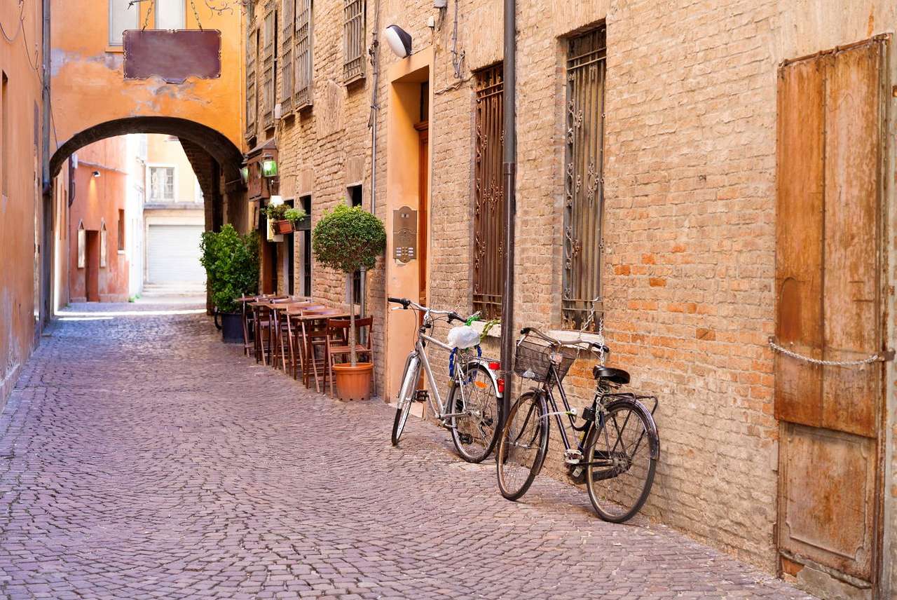 Street in Ferrara (Italy) puzzle online from photo