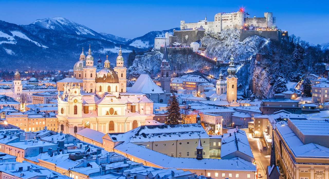Salzburg på vintern (Österrike) pussel online från foto