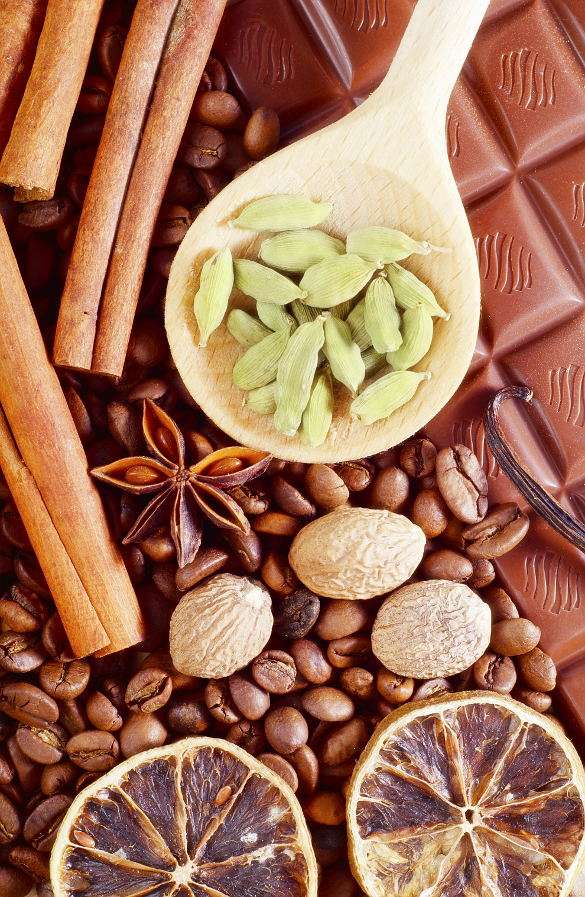 Compoziție de condimente aromate, boabe de cafea și ciocolată puzzle online