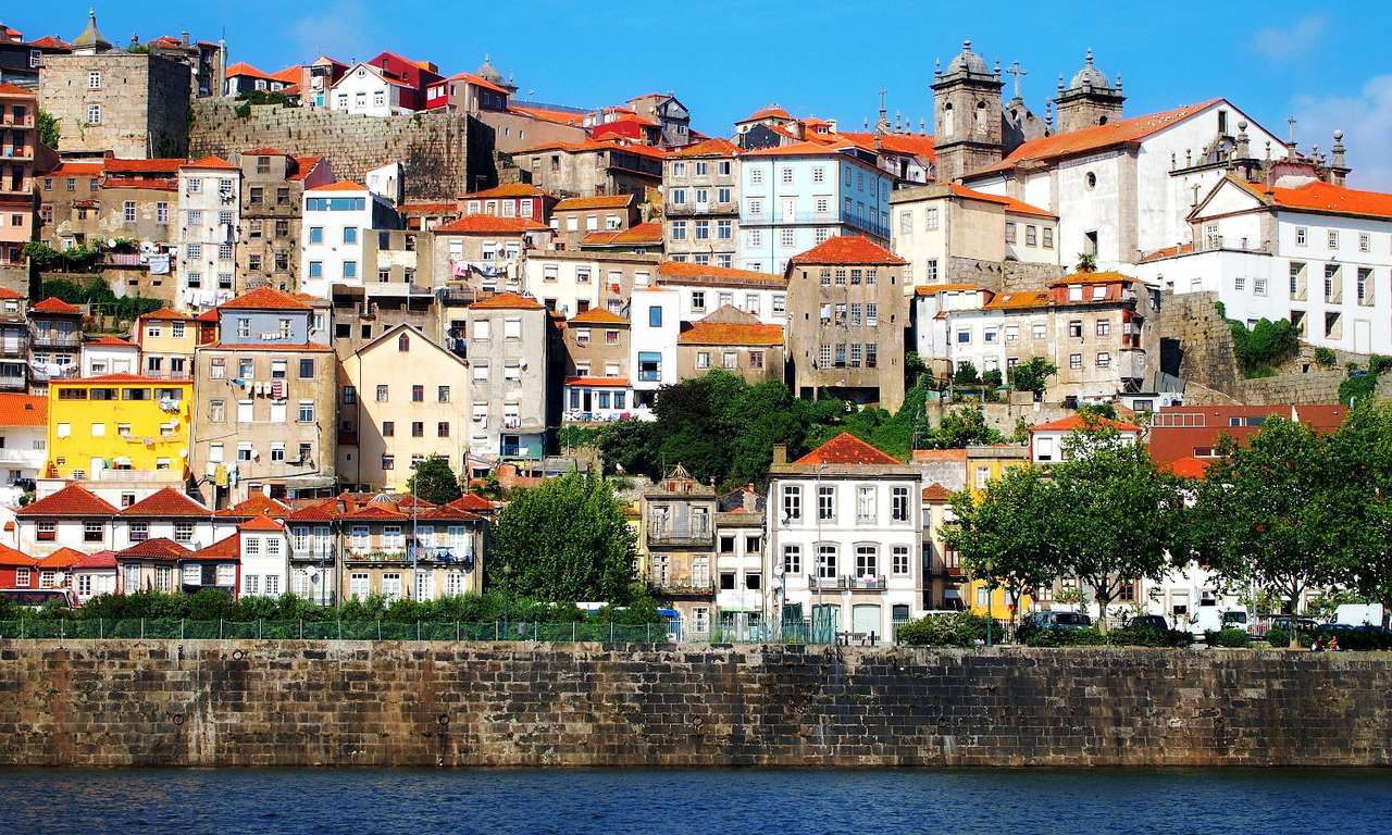 Σπίτια στο Πόρτο (Πορτογαλία) παζλ online από φωτογραφία