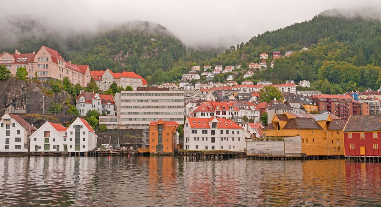Podzimní panorama Bergenu (Norsko) online puzzle