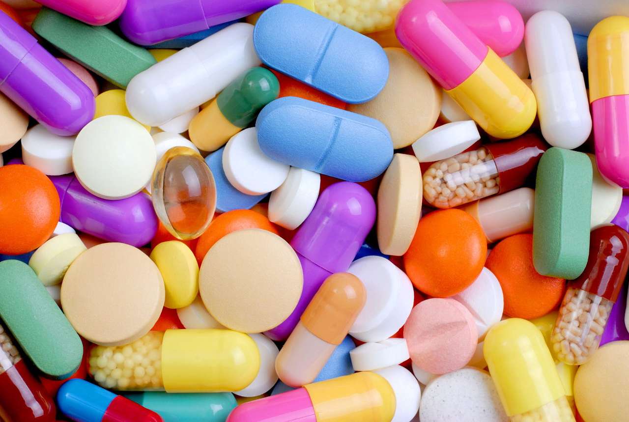 Colorful pills online puzzle