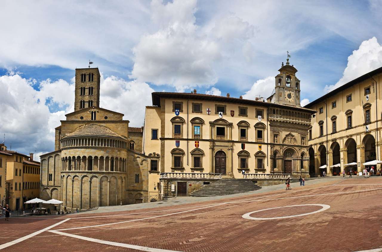 Le marché de la ville d'Arezzo (Italie) puzzle en ligne