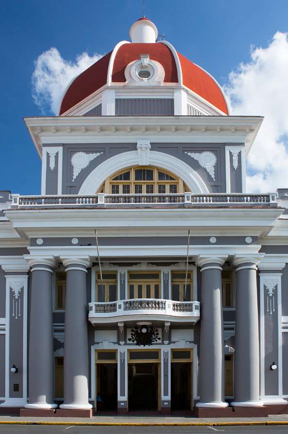 Stadhuis in Cienfuegos (Cuba) online puzzel