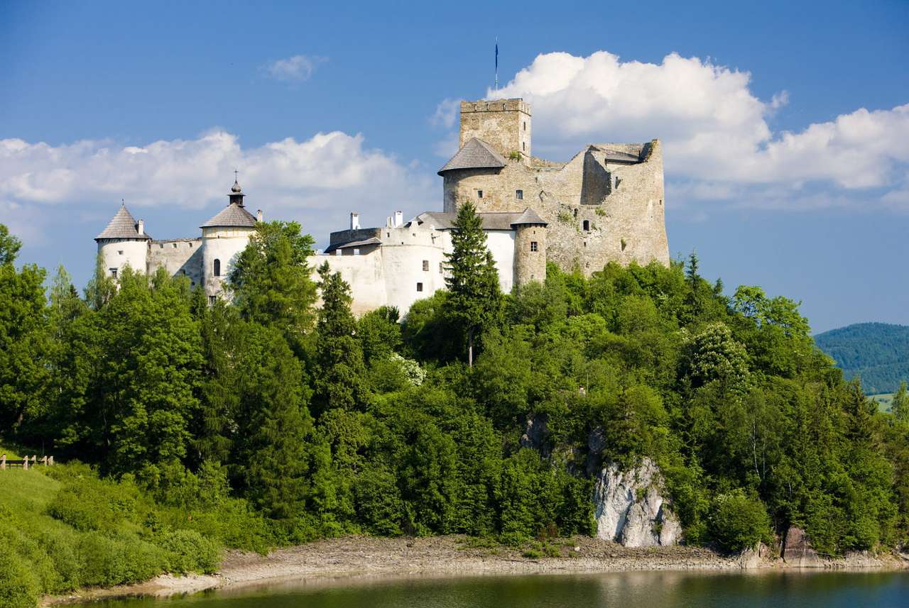 Castelo Dunajec em Niedzica (Polônia) puzzle online a partir de fotografia
