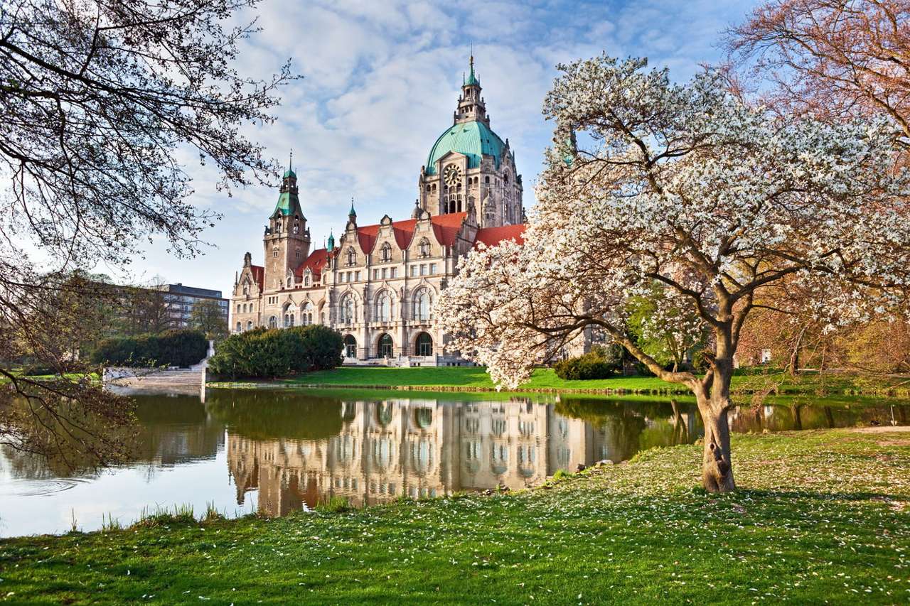 Nytt rådhus i Hannover (Tyskland) Pussel online