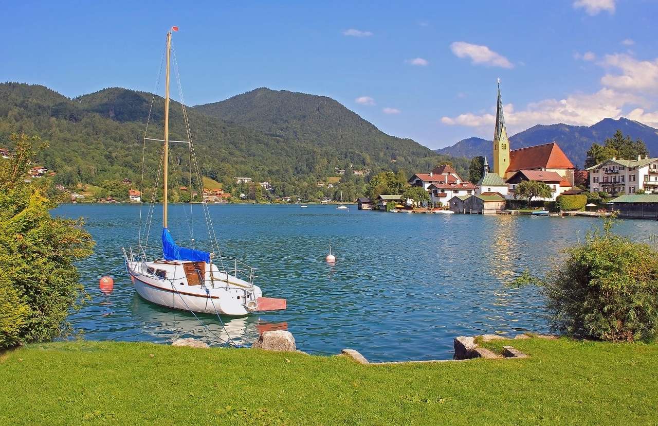 Lake Tegernsee (Germany) puzzle online from photo