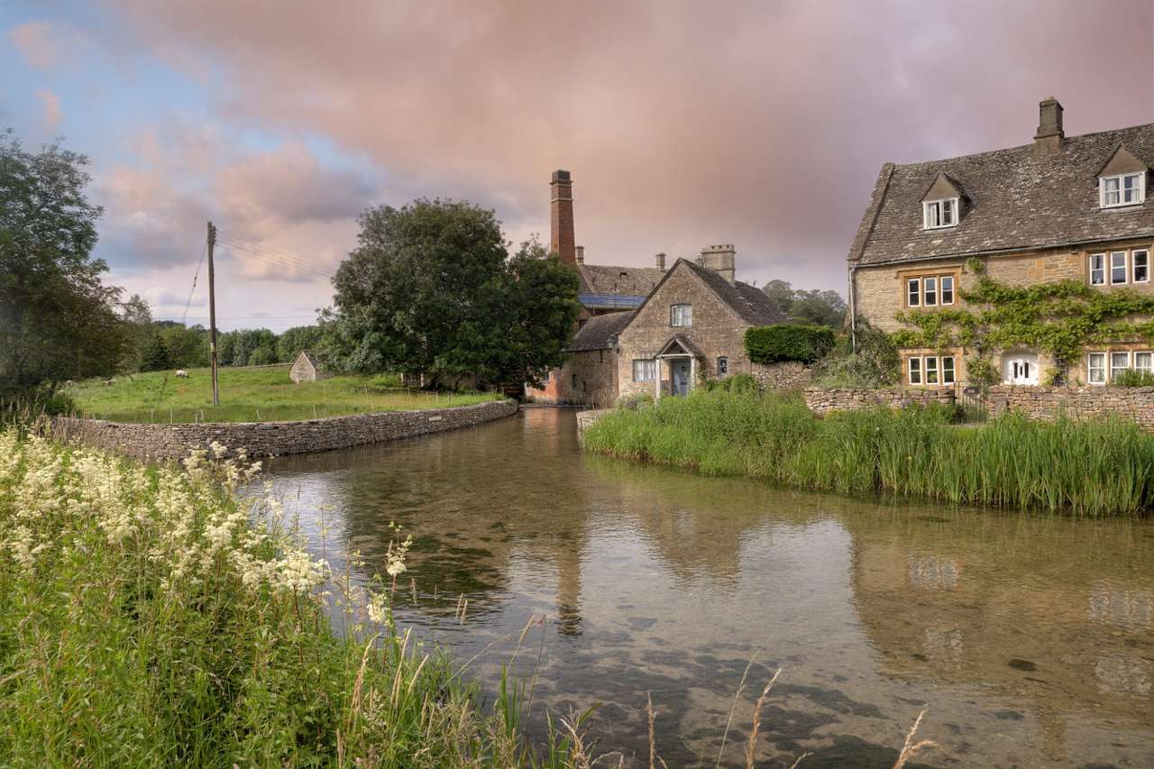 The village of Lower Slaughter (United Kingdom) online puzzle