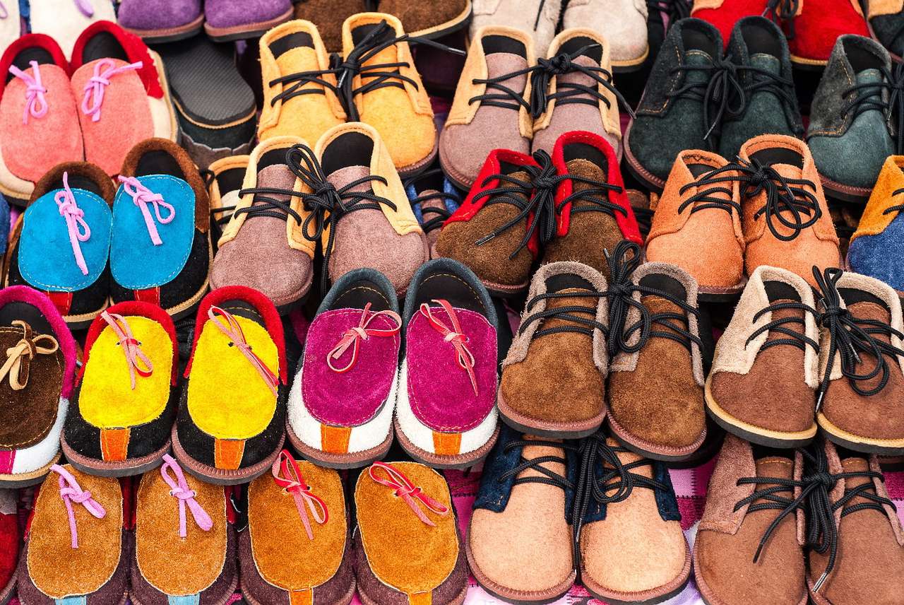 Elegáns cipő gyerekeknek puzzle online fotóról
