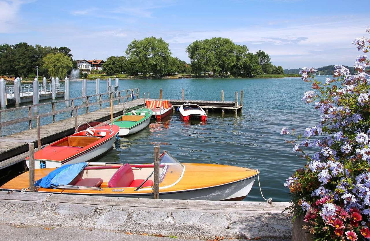 Båtar vid sjön Tegernsee (Tyskland) Pussel online