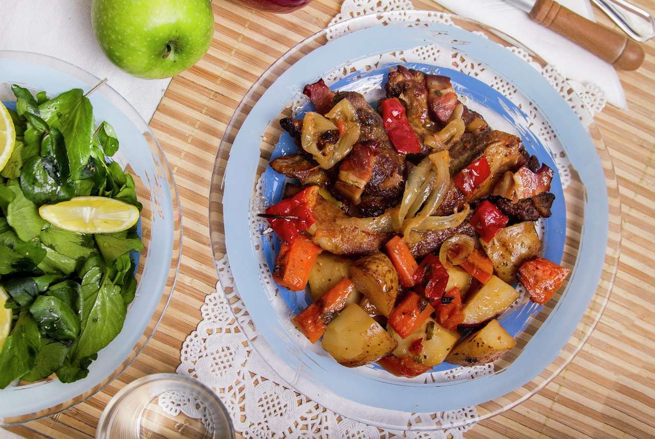 Nutritious stew puzzle online from photo
