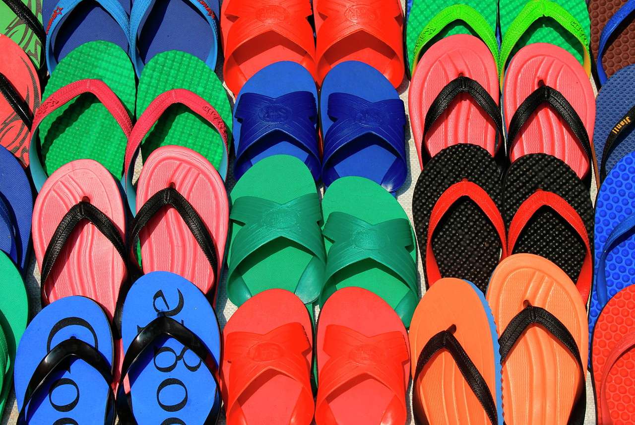 Flip flops colorate puzzle online