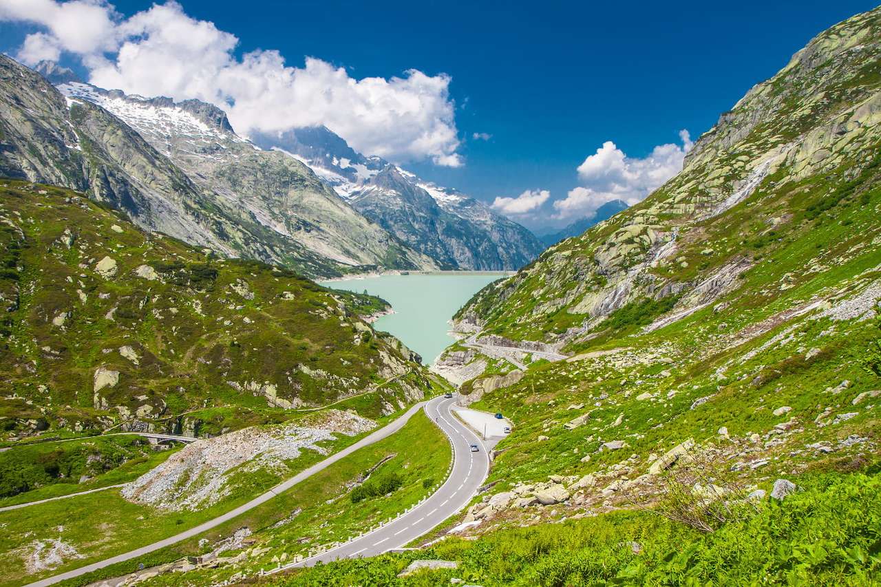 Grimsel Pass och Räterichsbodensee (Schweiz) Pussel online