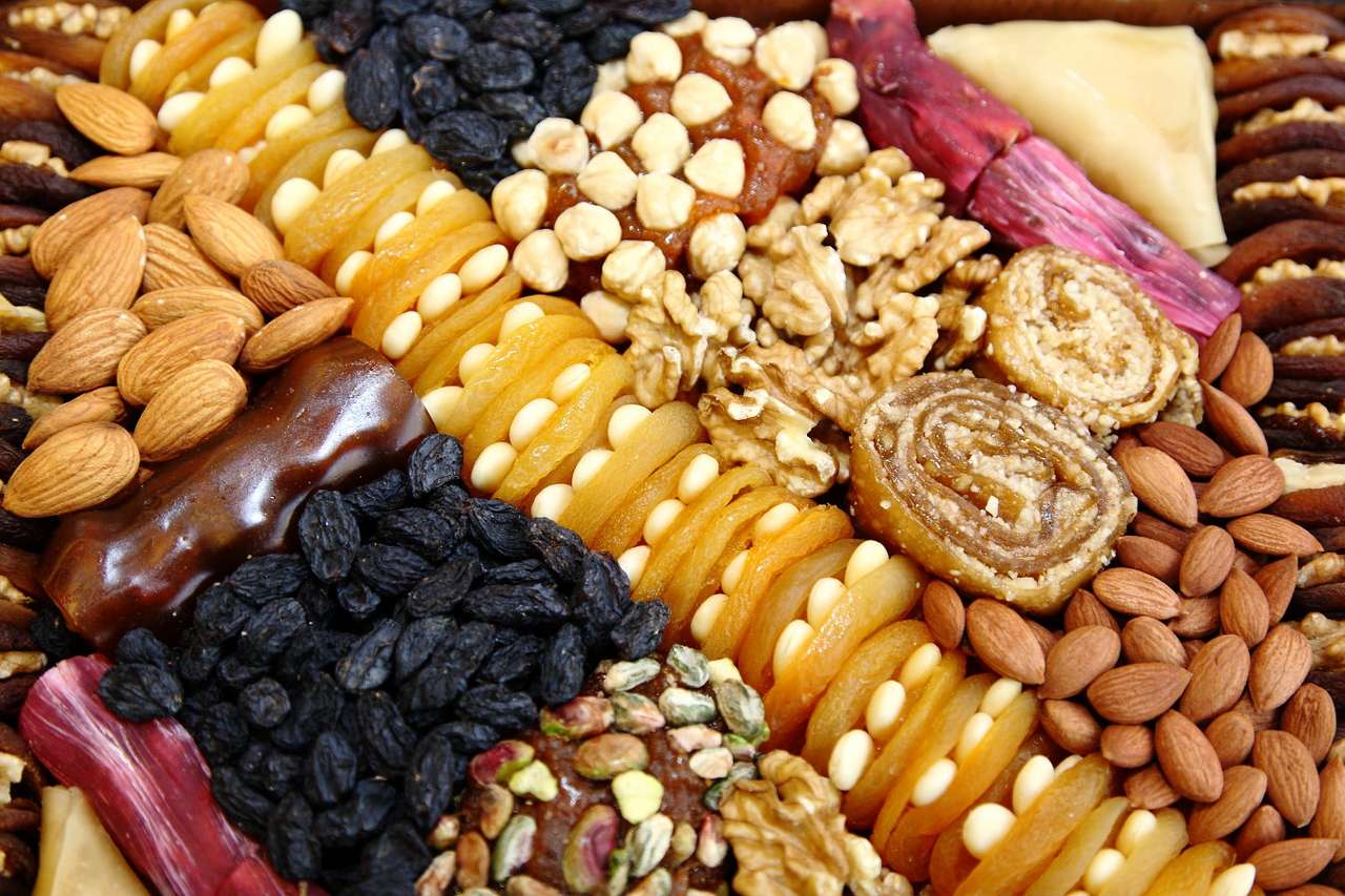 Sušené ovoce, ořechy a mandle občerstvení online puzzle