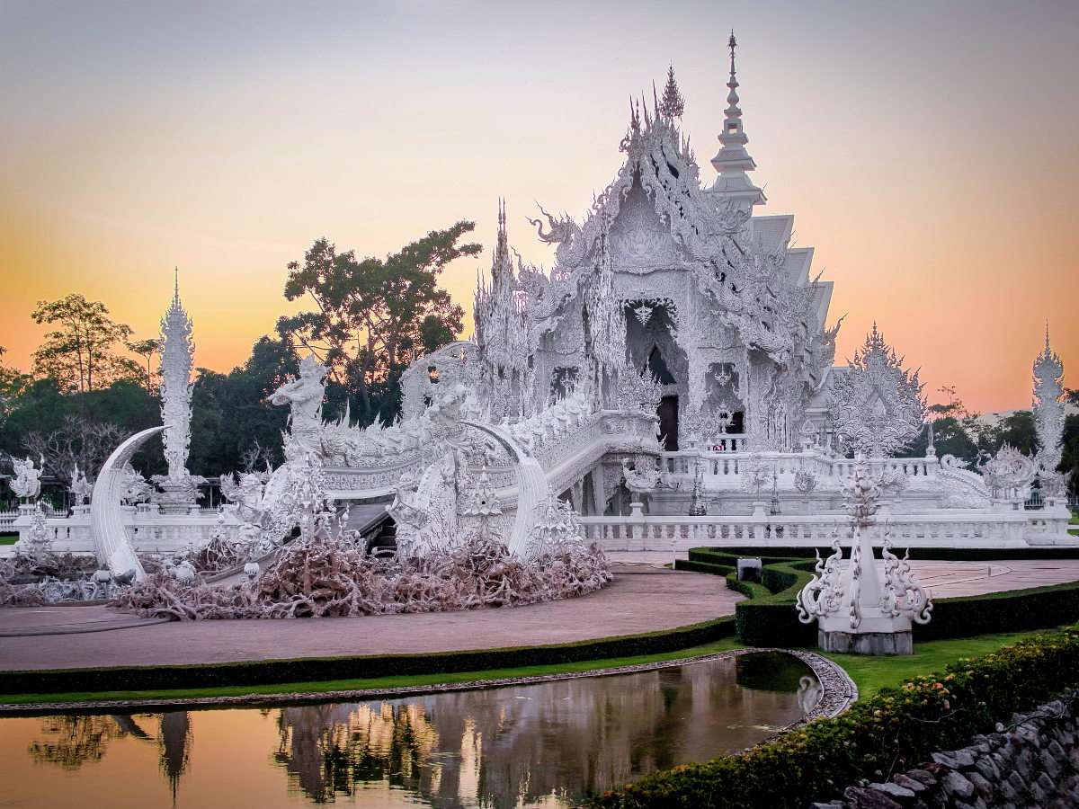 Wat Rong Khun-tempel (Thailand) online puzzel