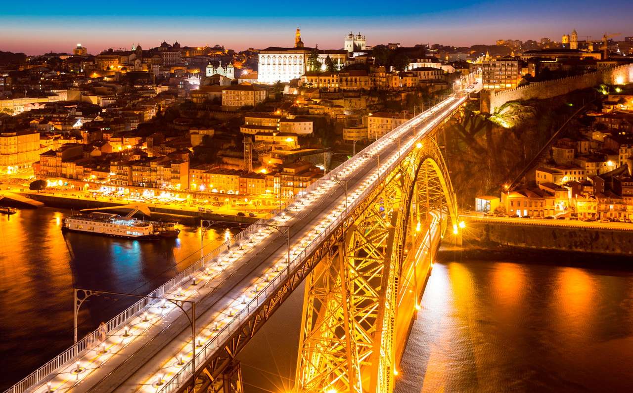 Мостът Dom Luís I в Порто (Португалия) онлайн пъзел от снимка
