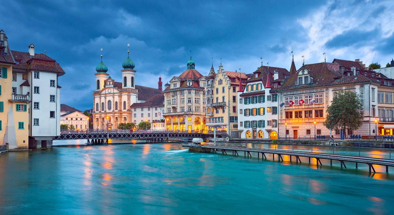 Luzern óvárosa (Svájc) online puzzle