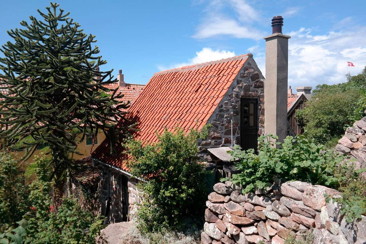 Каменна къща на християни (Дания) онлайн пъзел от снимка