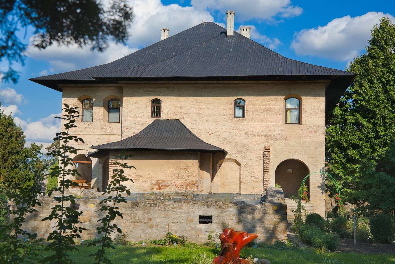 Ермитаж в манастира Галата в Яси (Румъния) онлайн пъзел от снимка