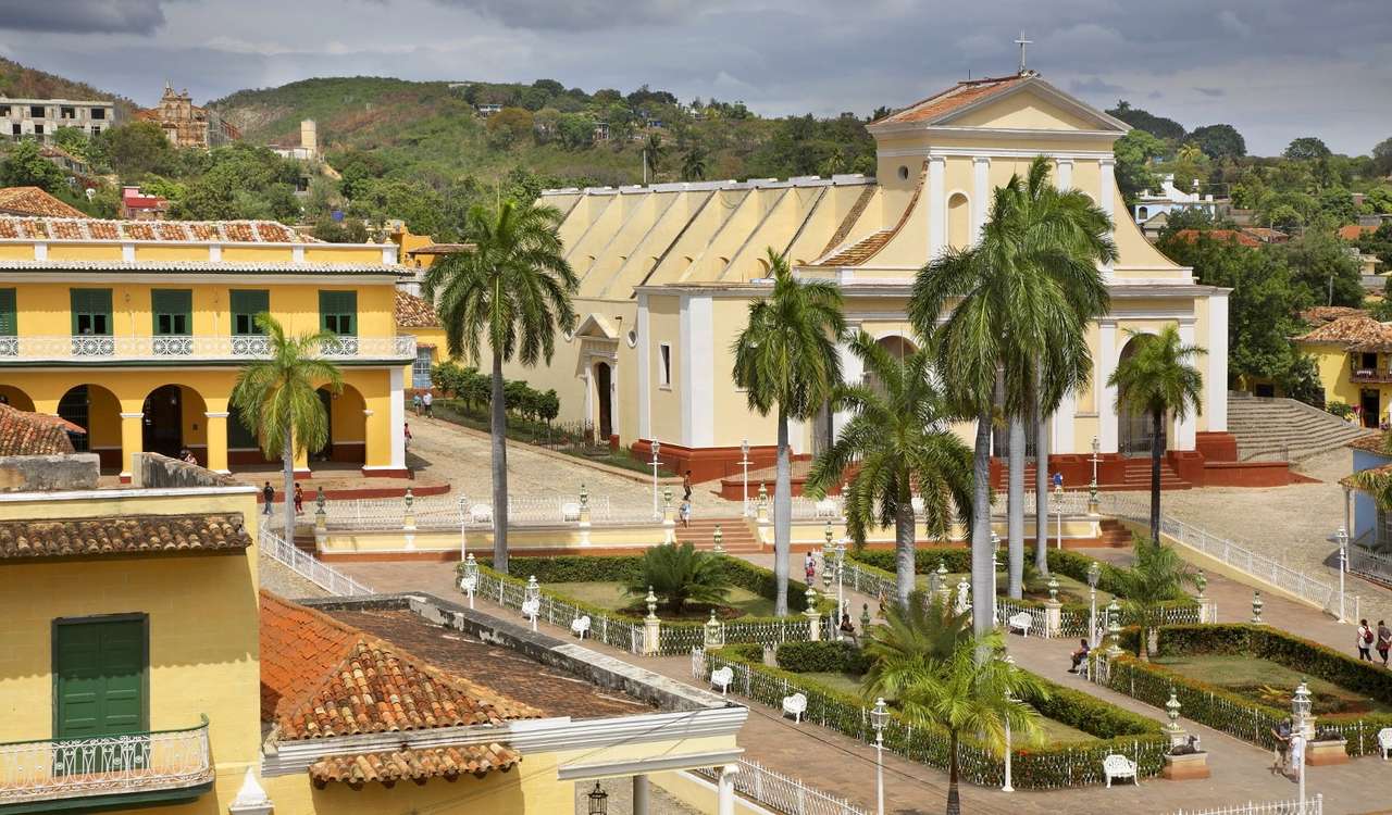 Plaza Mayor i Trinidad (Kuba) Pussel online