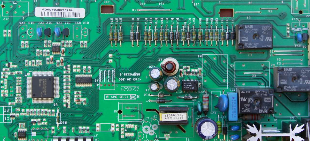 Placa de circuito impreso rompecabezas en línea