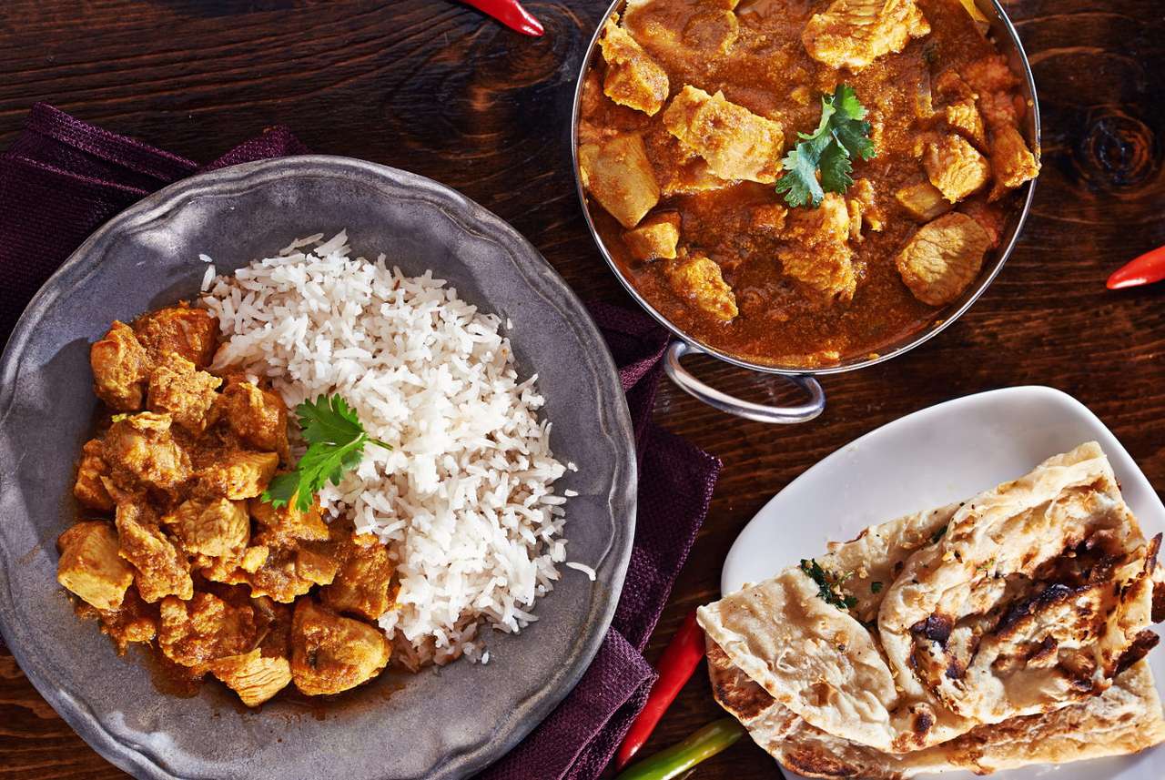 Curry indio con arroz basmati rompecabezas en línea
