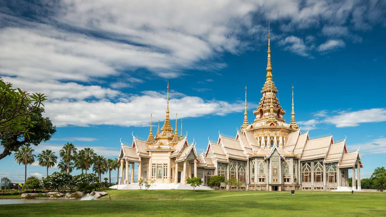 Templo tailandês (Tailândia) puzzle online