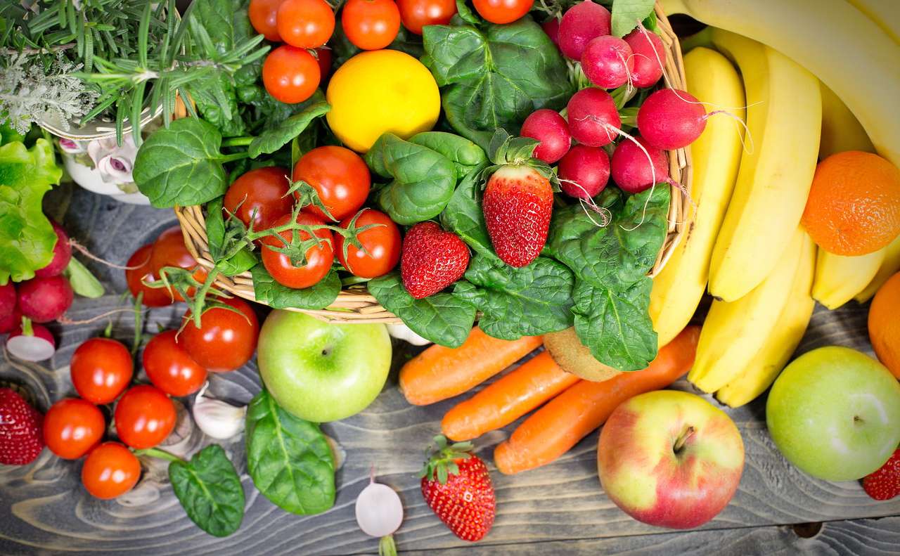 Gyümölcsök és zöldségek puzzle online fotóról