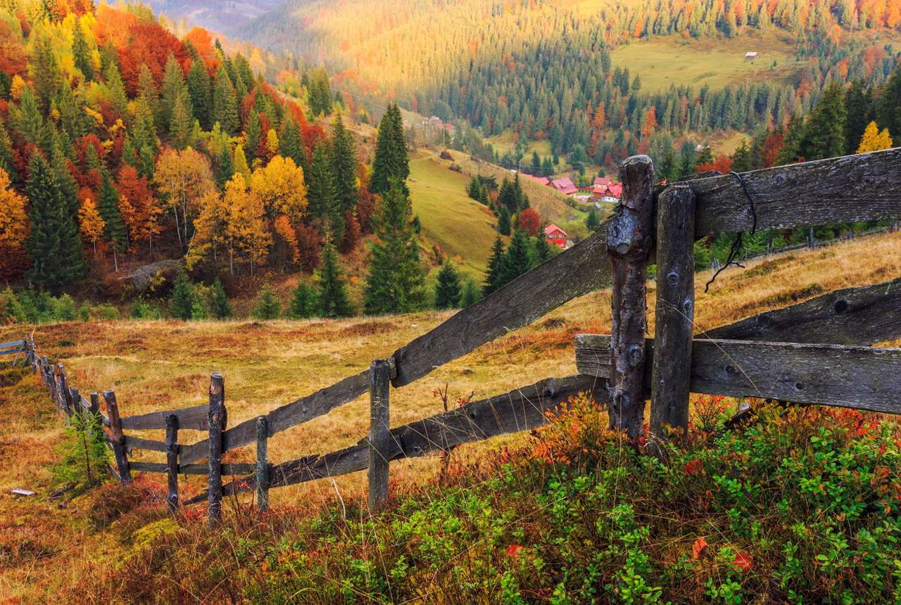 Autumn in Transylvania (Romania) online puzzle