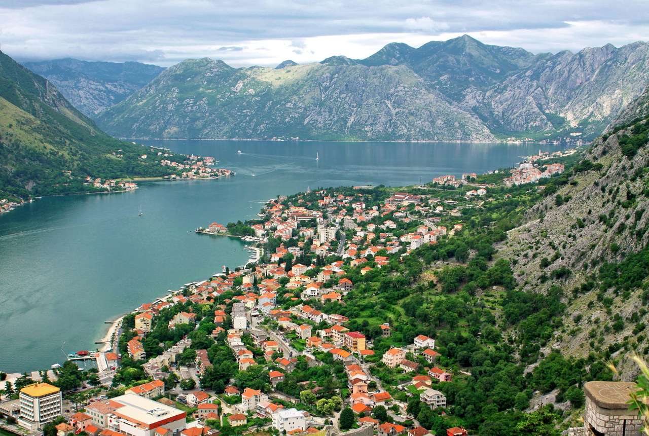 Πανοραμική θέα του Κότορ (Μαυροβούνιο) παζλ online από φωτογραφία