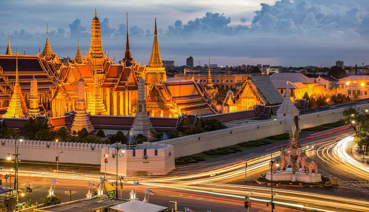 Кралският дворец в Банкок (Тайланд) онлайн пъзел от снимка
